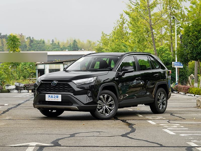 成都地区RAV4荣放降价消息！最新报价13.18万，现车充足