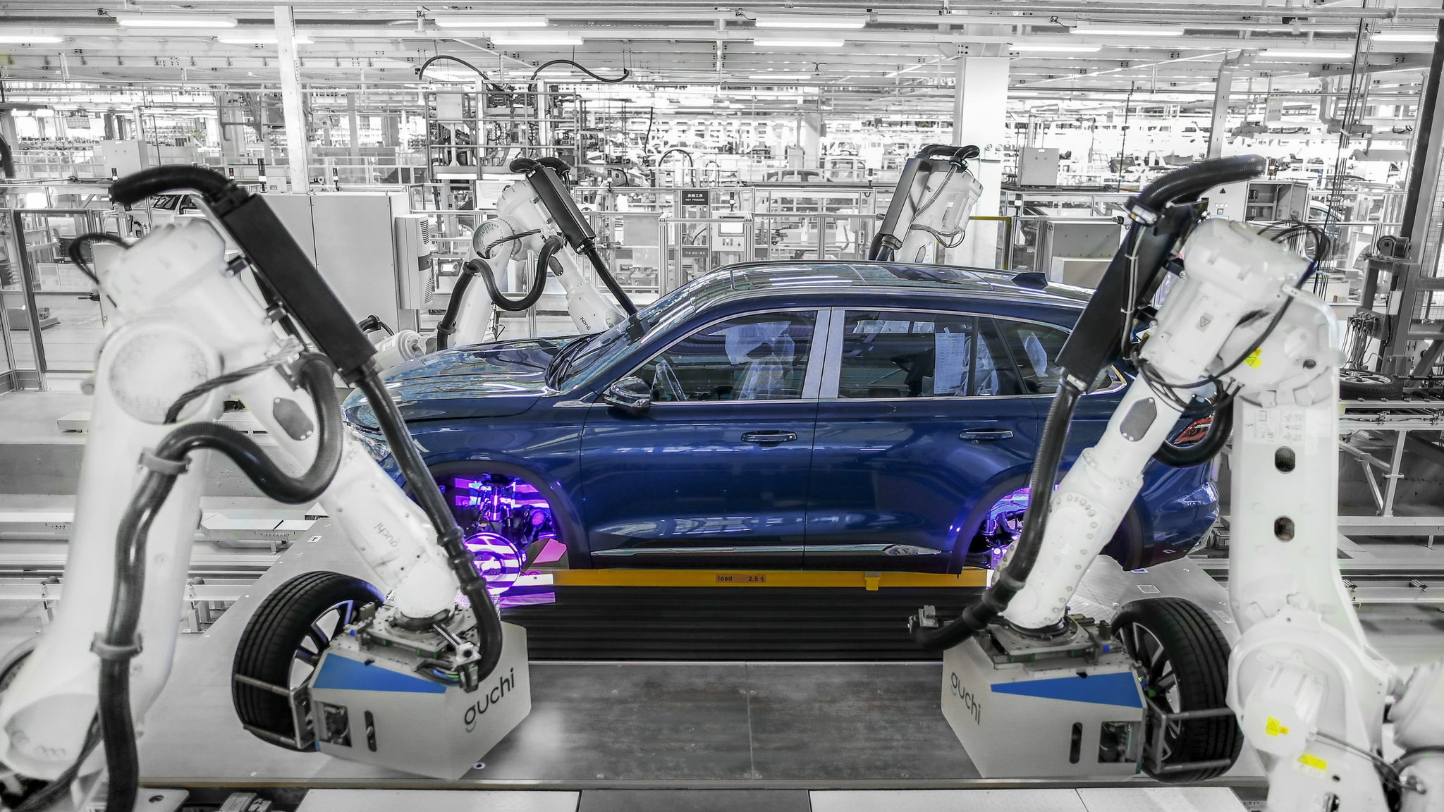 Create a new benchmark for manufacturing in China and explore Geely Xi 'an super intelligent black lamp factory.